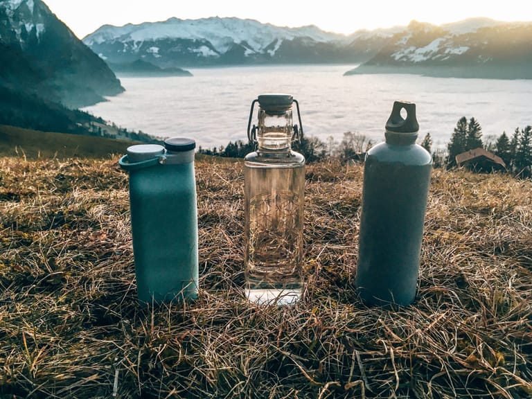 Read more about the article The Best Water Bottles for Traveling